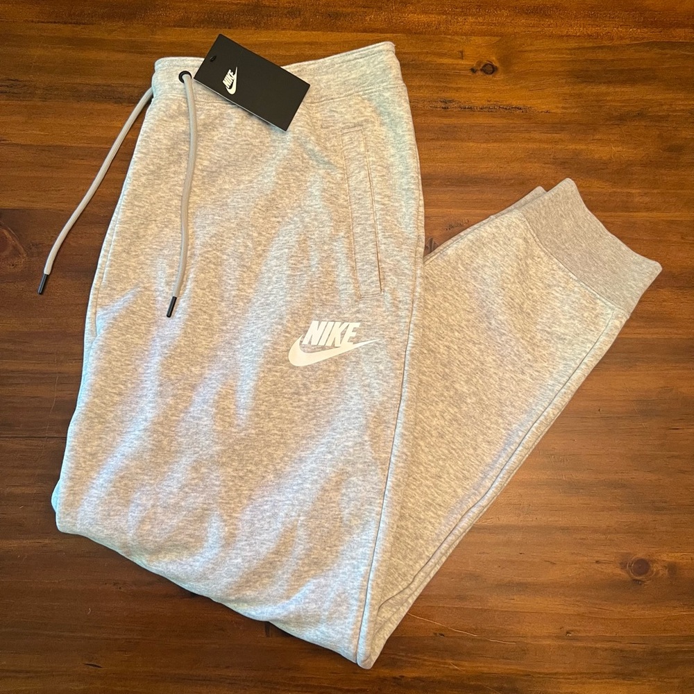 SIZE 1X Women's NIKE Pants Jogger Running Casual Sport AQ9426-050 Grey/White